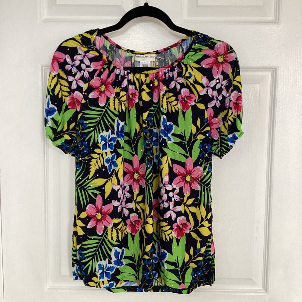 🛍️5/💲20🛍️ REBECCA MALONE floral spring top
